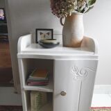 Art deco beside table shabby style