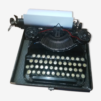 Machine à écrire Corona 1930