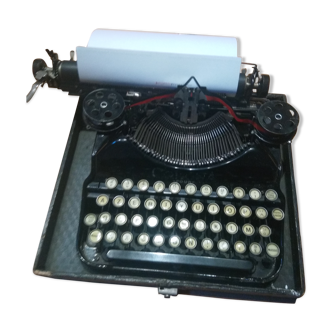 Machine à écrire Corona 1930