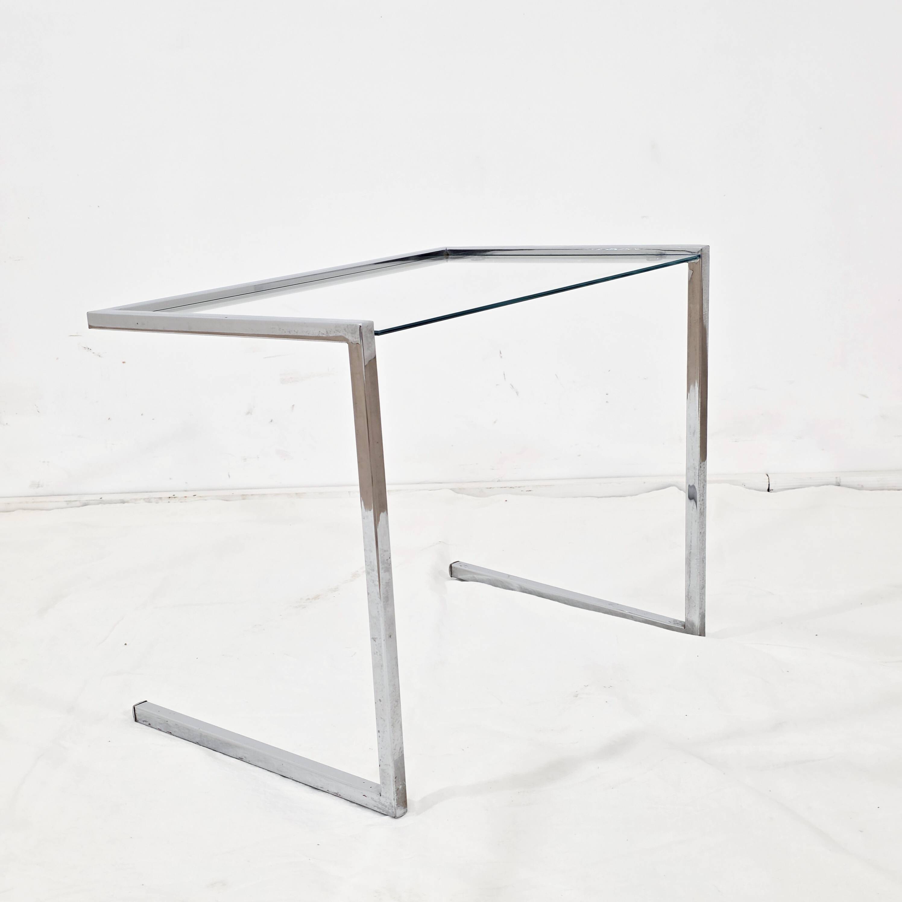 Tables gigognes en chrome– Design des années 1970