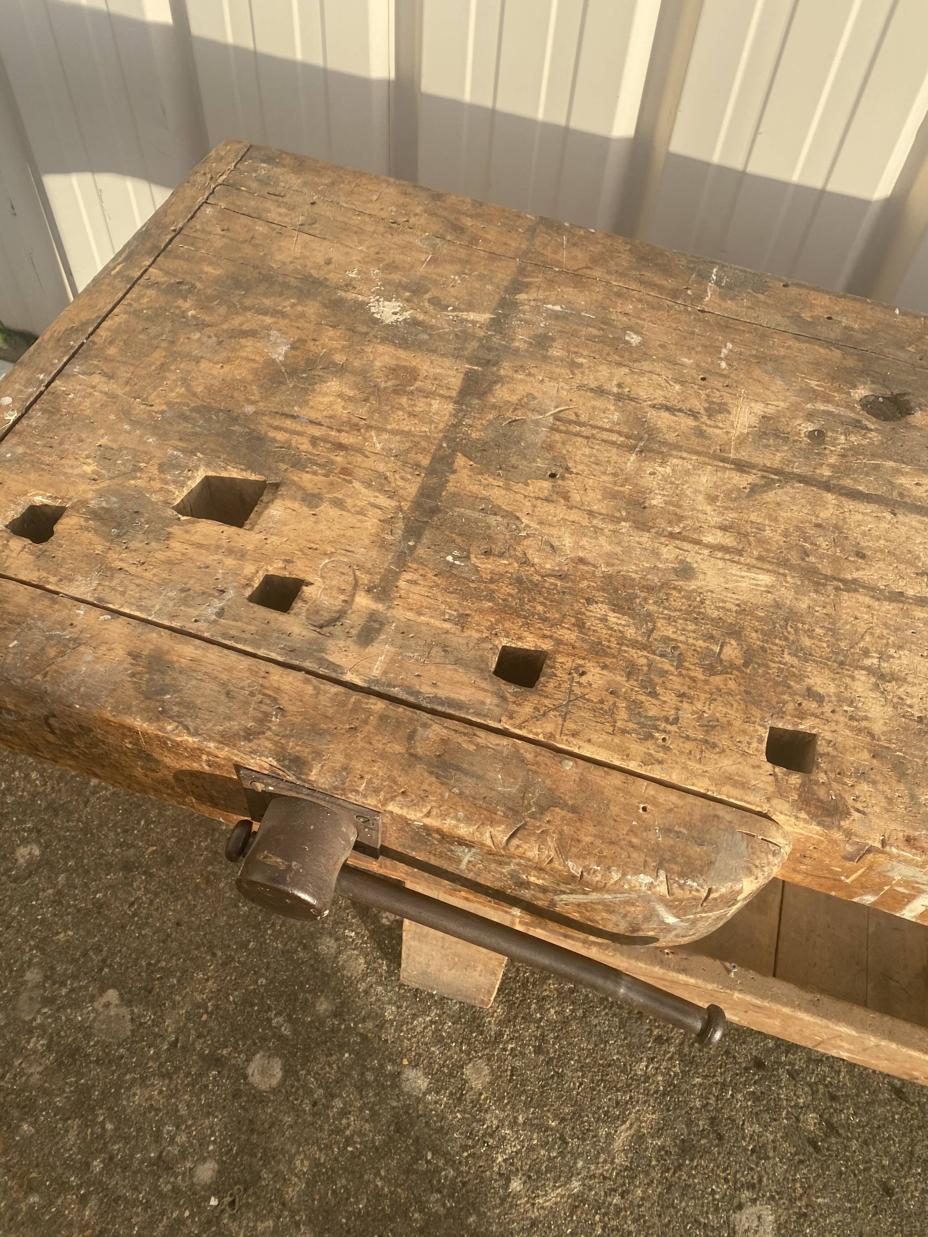 Double press carpenter workbench