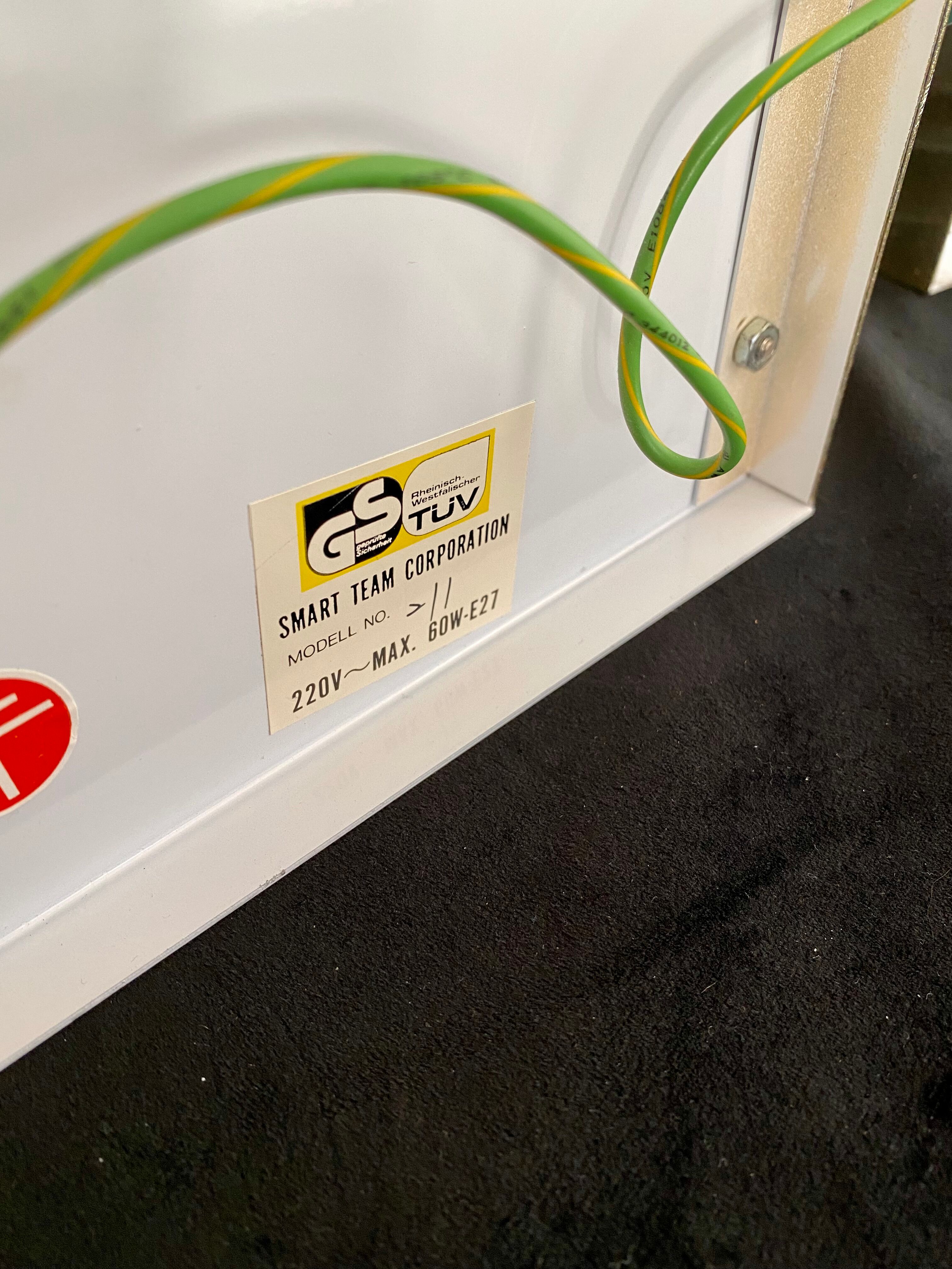 Smart Team Corporation wall lamps