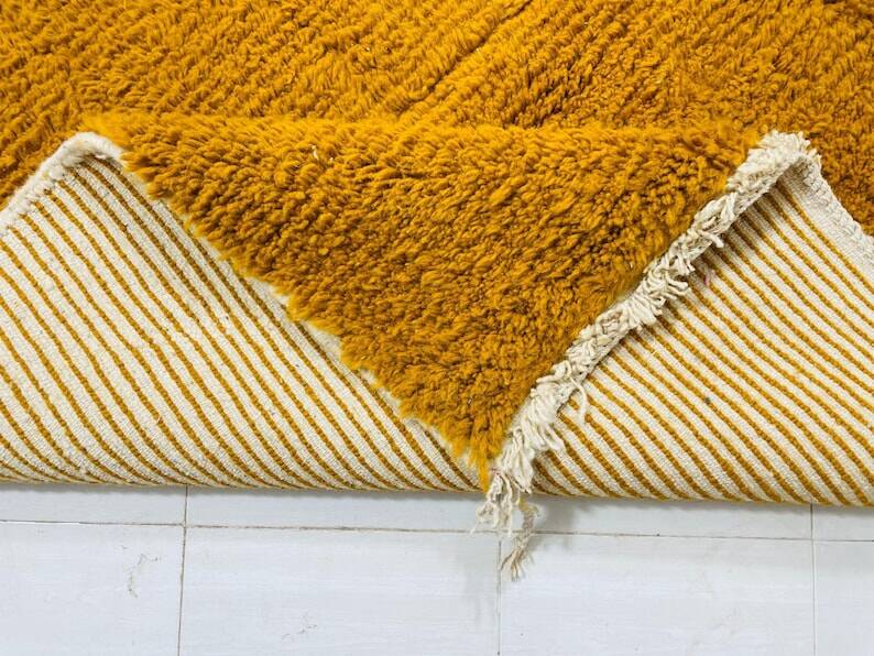 Berber Moroccan rug 250cm x 300cm