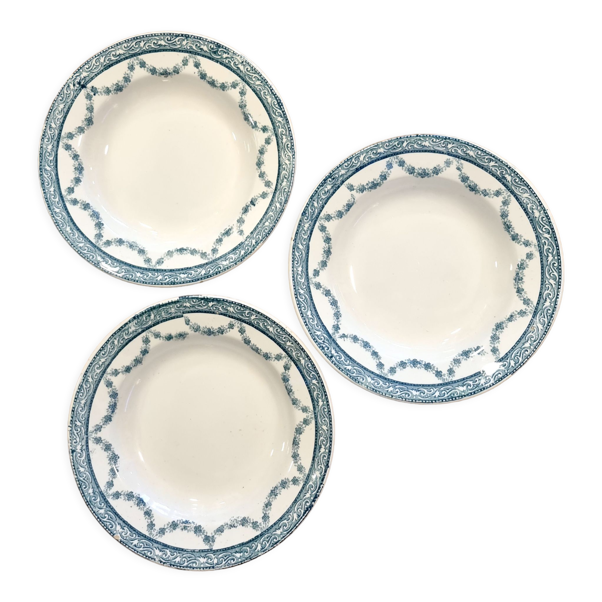 Lola hollow plate trio