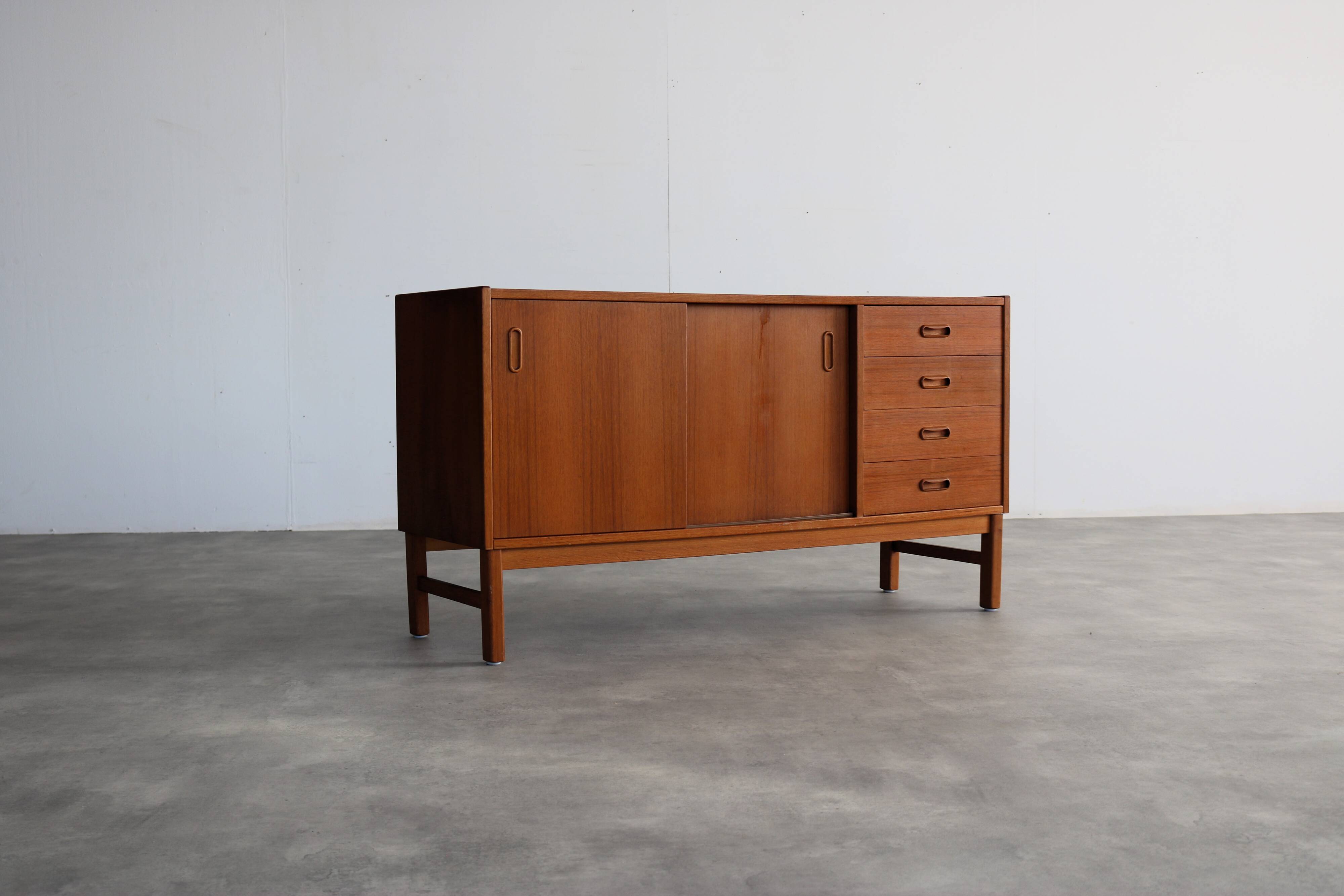 Vintage sideboard | dresser | teak | 60s | sweden
