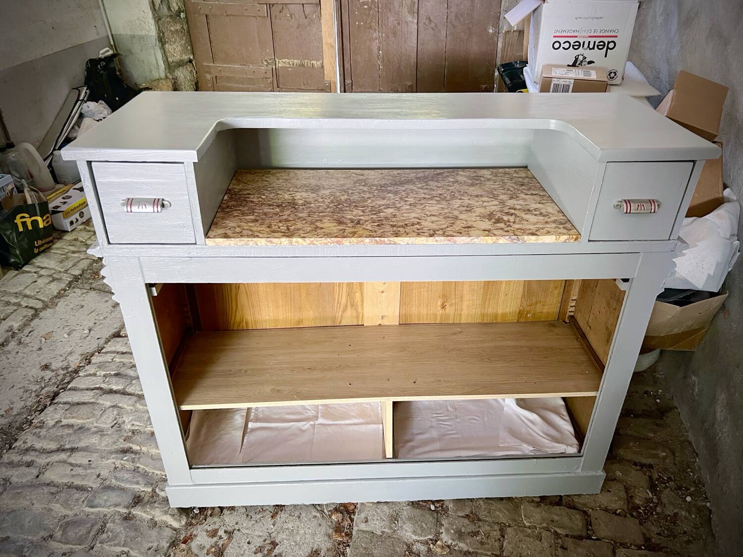 Wood and marble bar