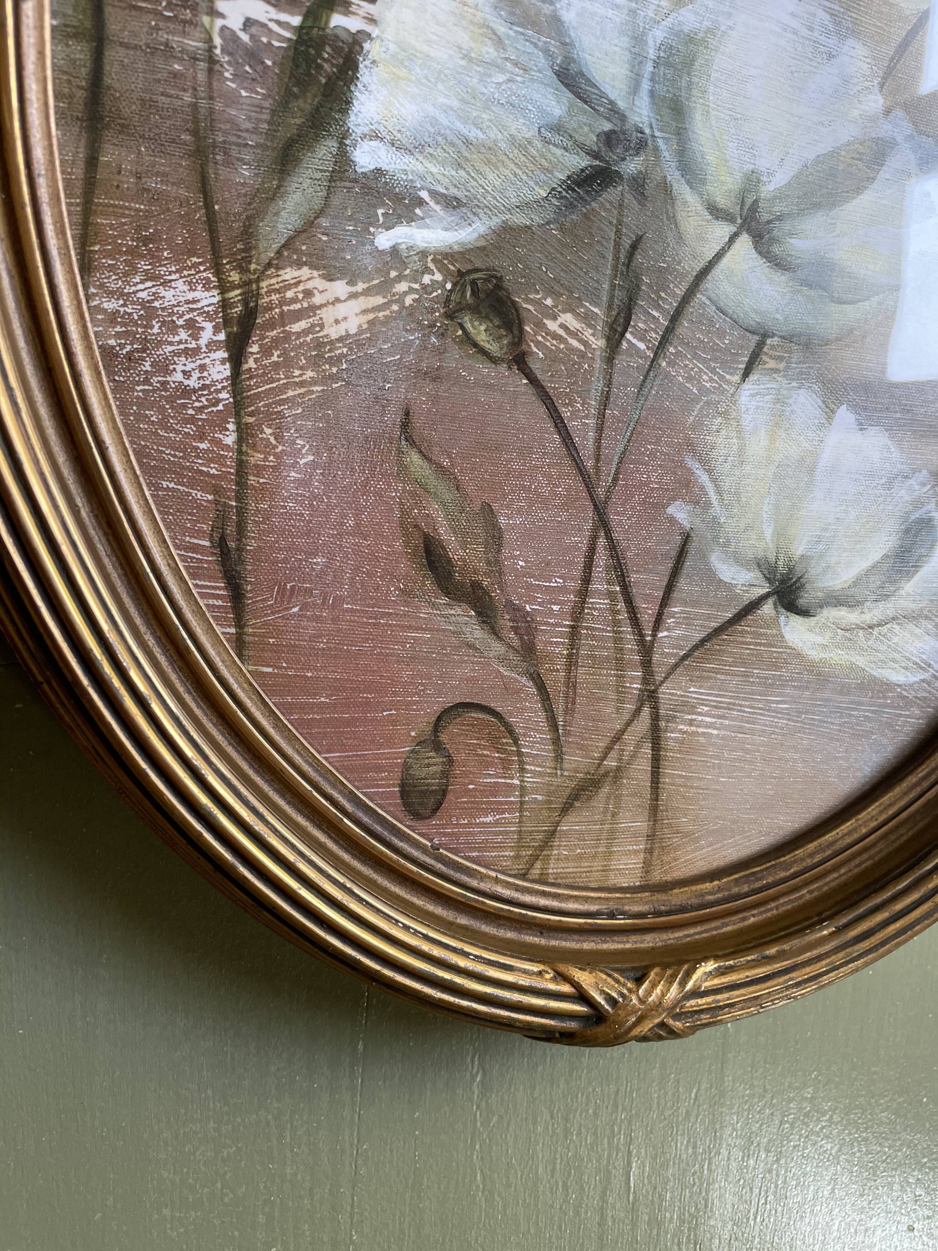 Louis XVI knot oval frame