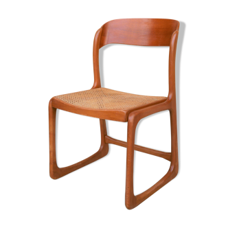 Chaise « traîneau » cannée éditée par Baumann