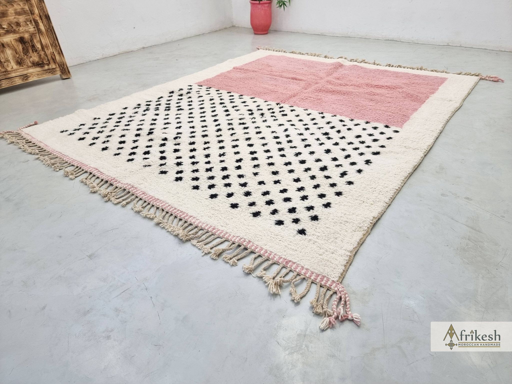 Traditional Berber rug 2.5 x 1.5 m
