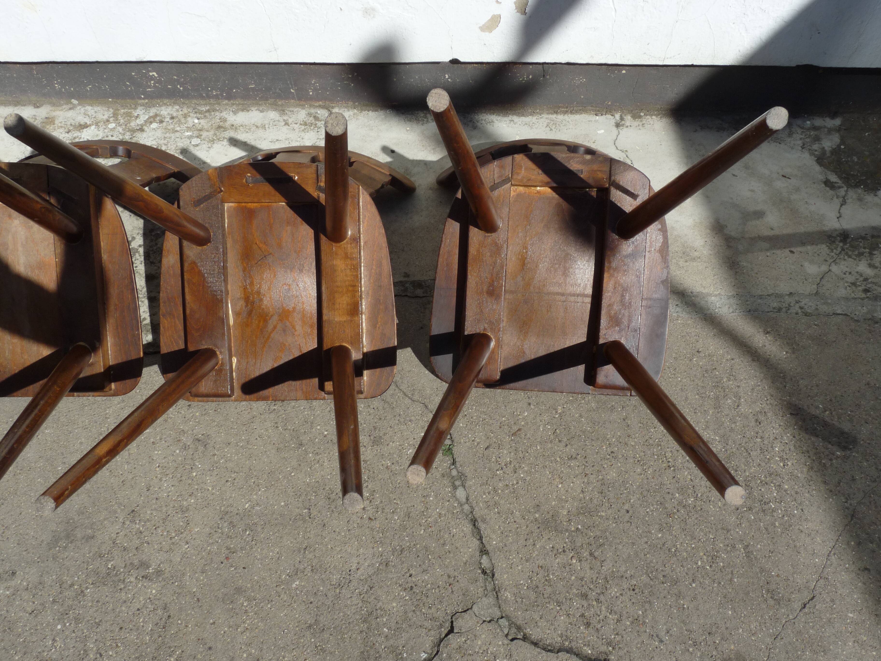 Lot of 4 wooden bistro chairs - 70s 80s 90s