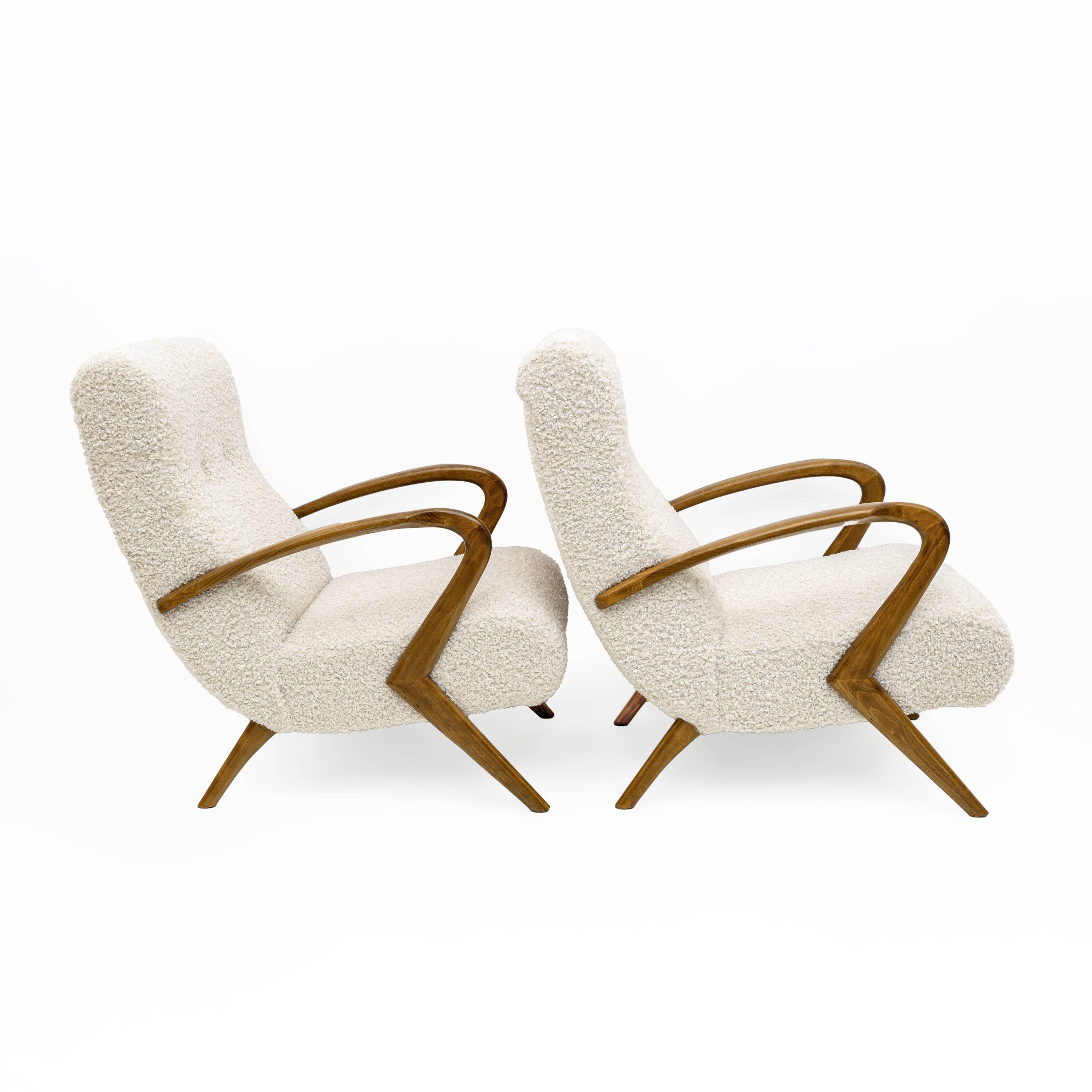 Attribute to Paolo Buffa Mid-century Modern Italian Bouclè Armchairs, Pair