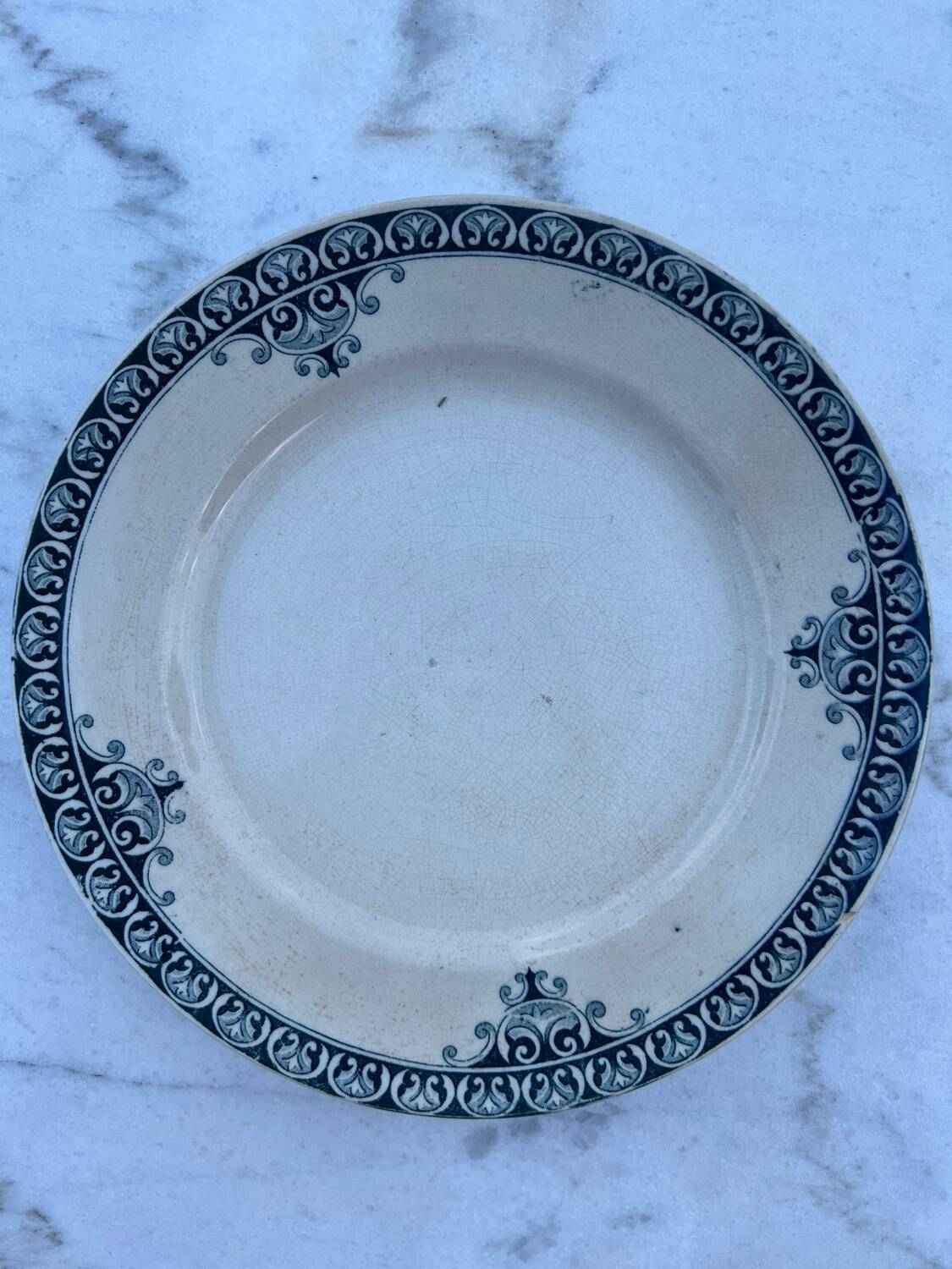 2 old earthenware plates - Rare model