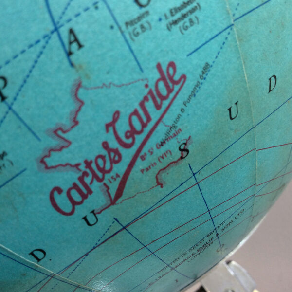 Globe terrestre lumineux