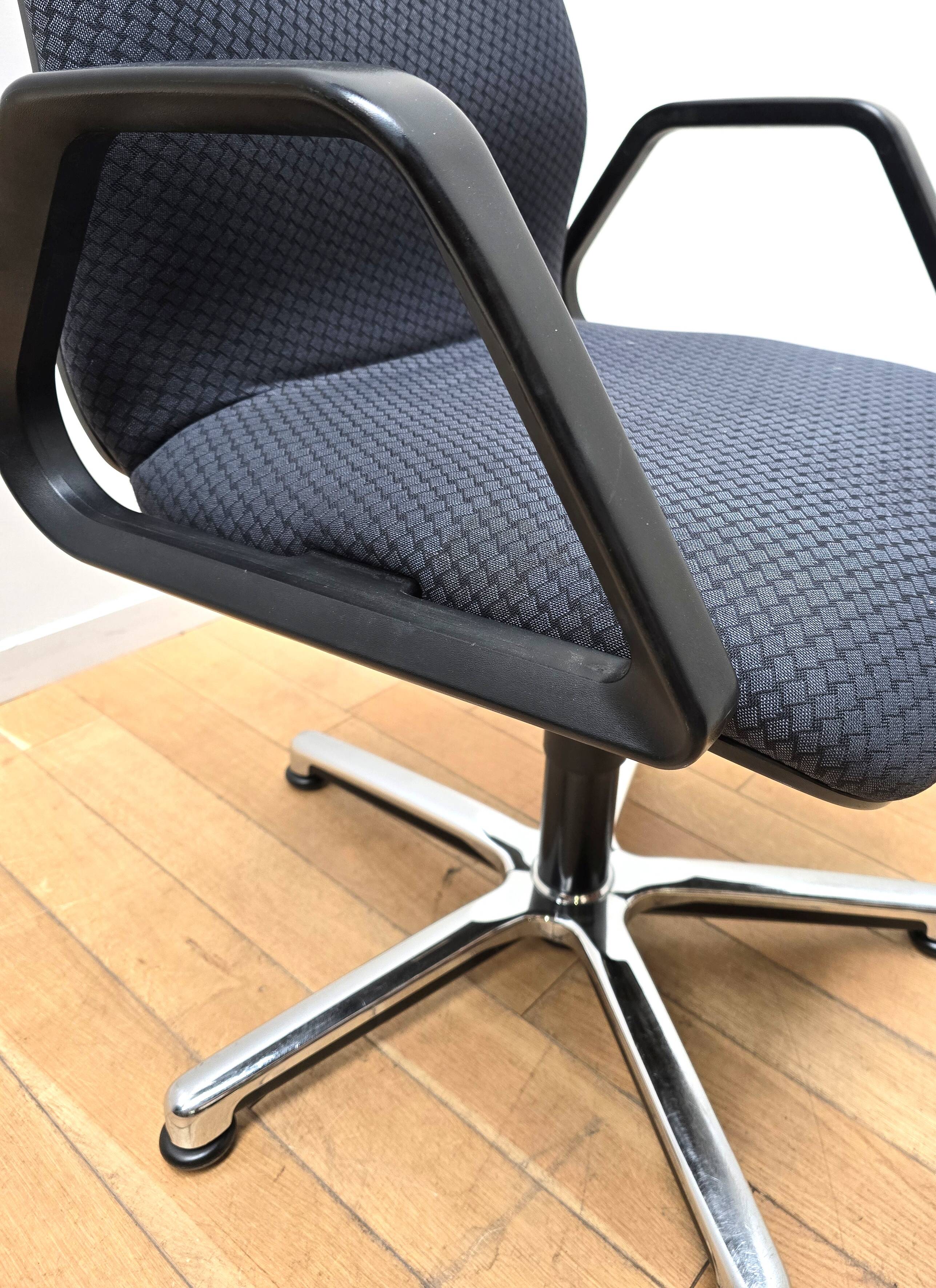 Vintage Comforto office chair