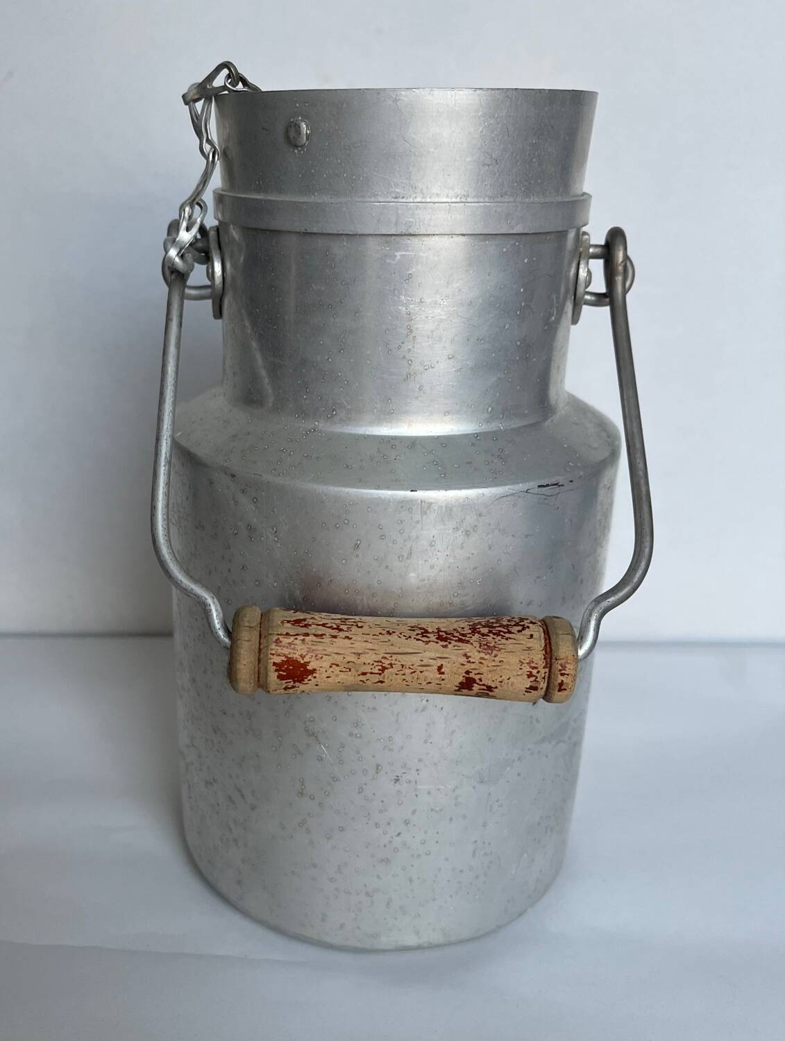 Old aluminum milk jug 1.5 liters