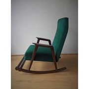 Fauteuil à bascule vintage des années 50.