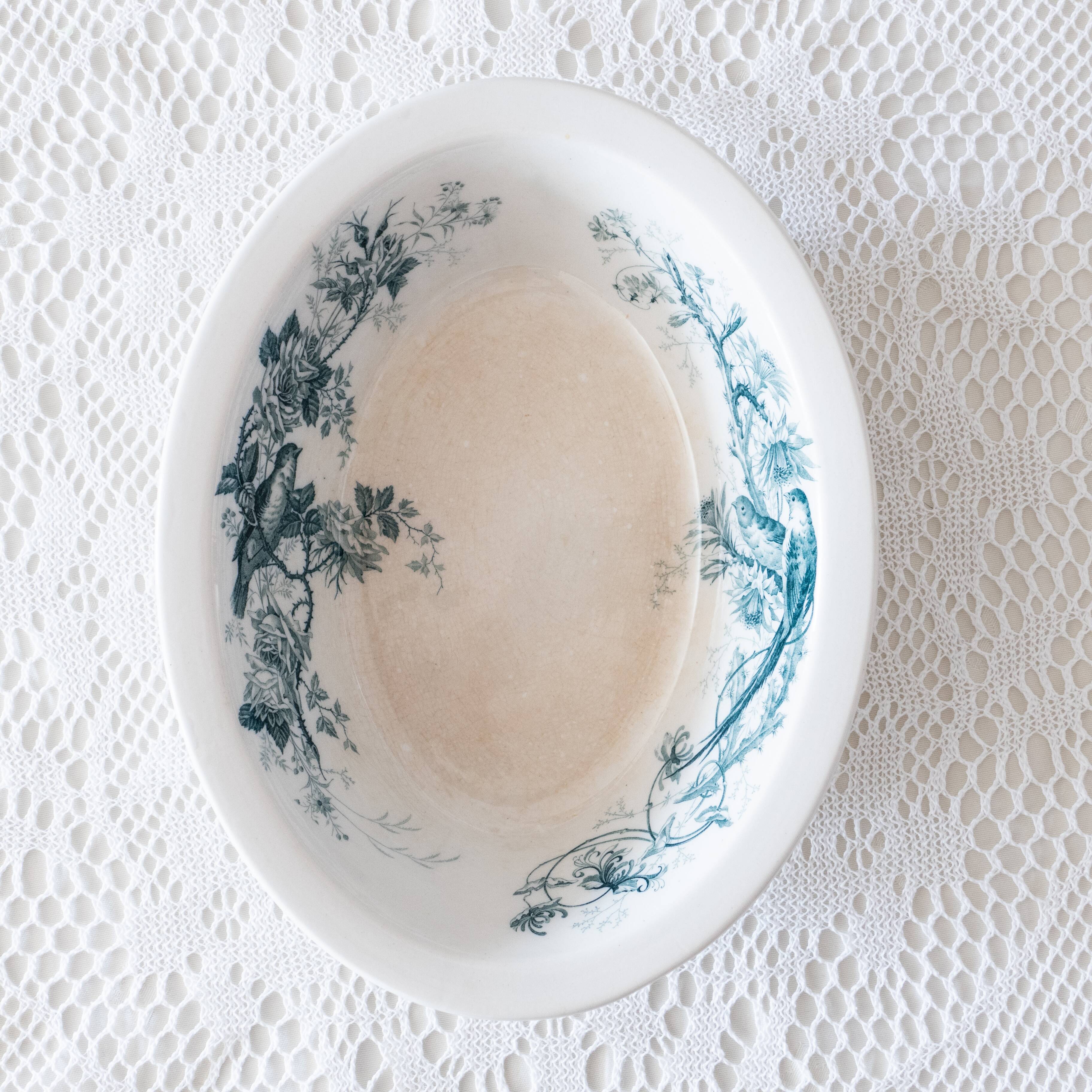 Large old iron earth dish Villeroy & Boch birds