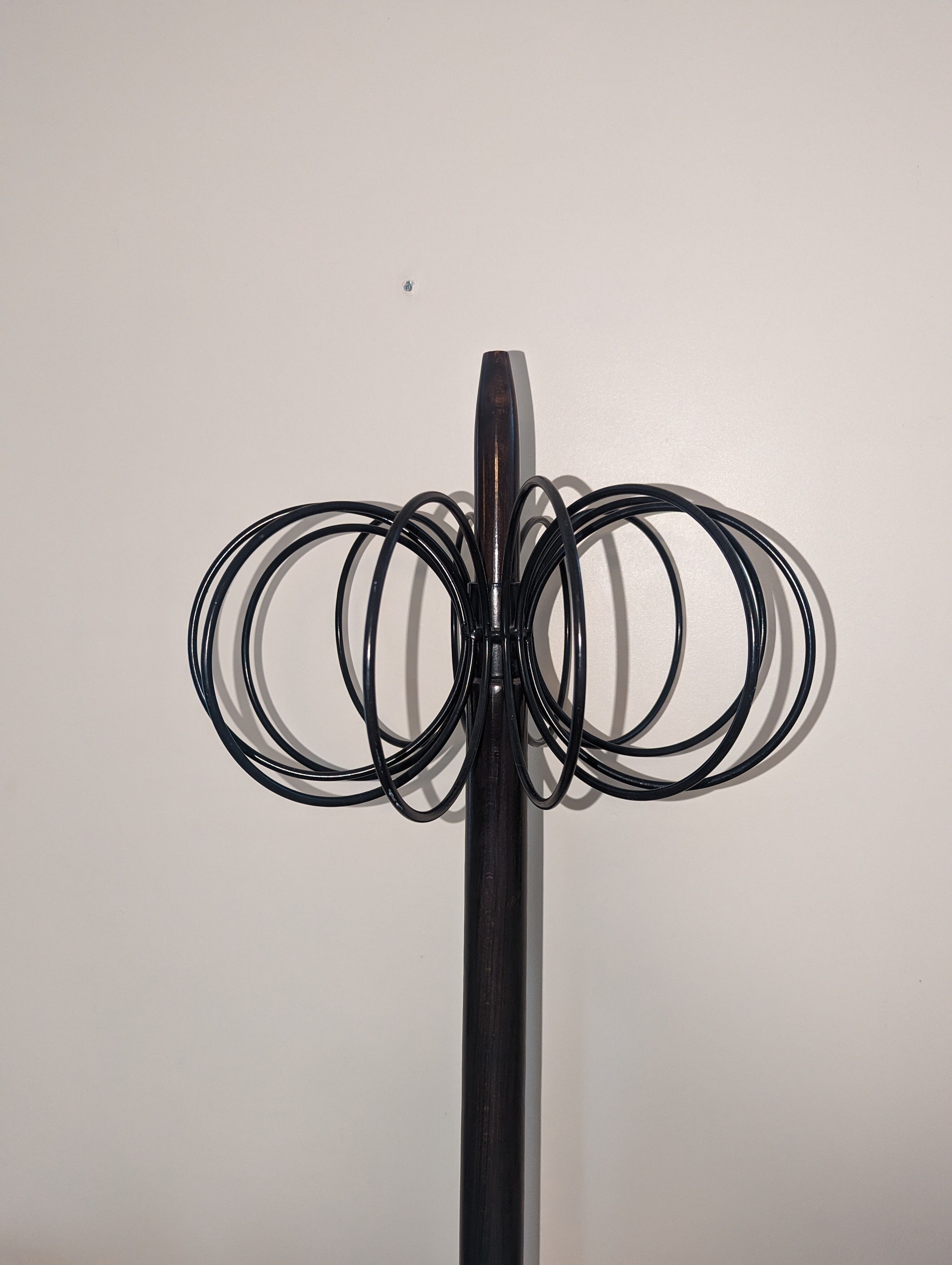 Baumann coat rack