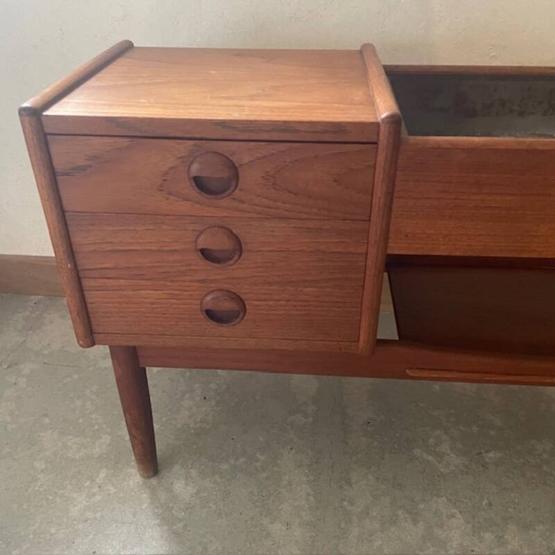 Jardinière console