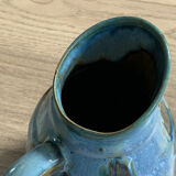 Flamed sandstone pitcher
