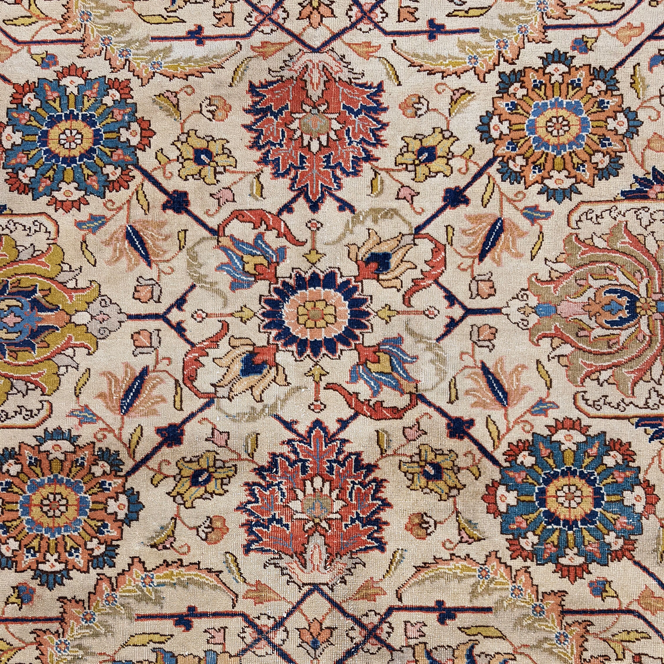 Tabriz iran carpet 383 x 284 cm handmade wool