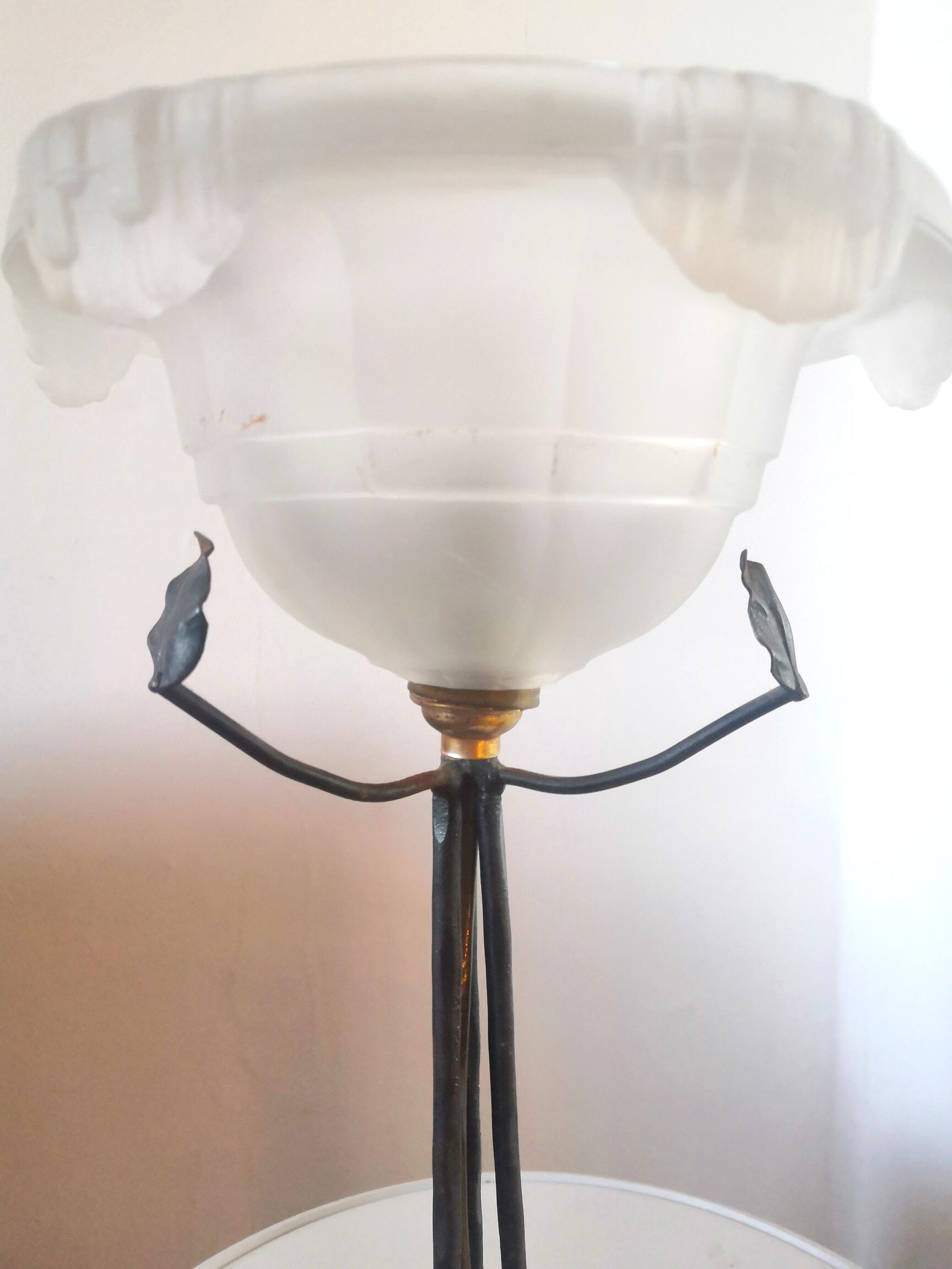 Vintage lamp frosted basin foot with floral decoration design 60s - 70s