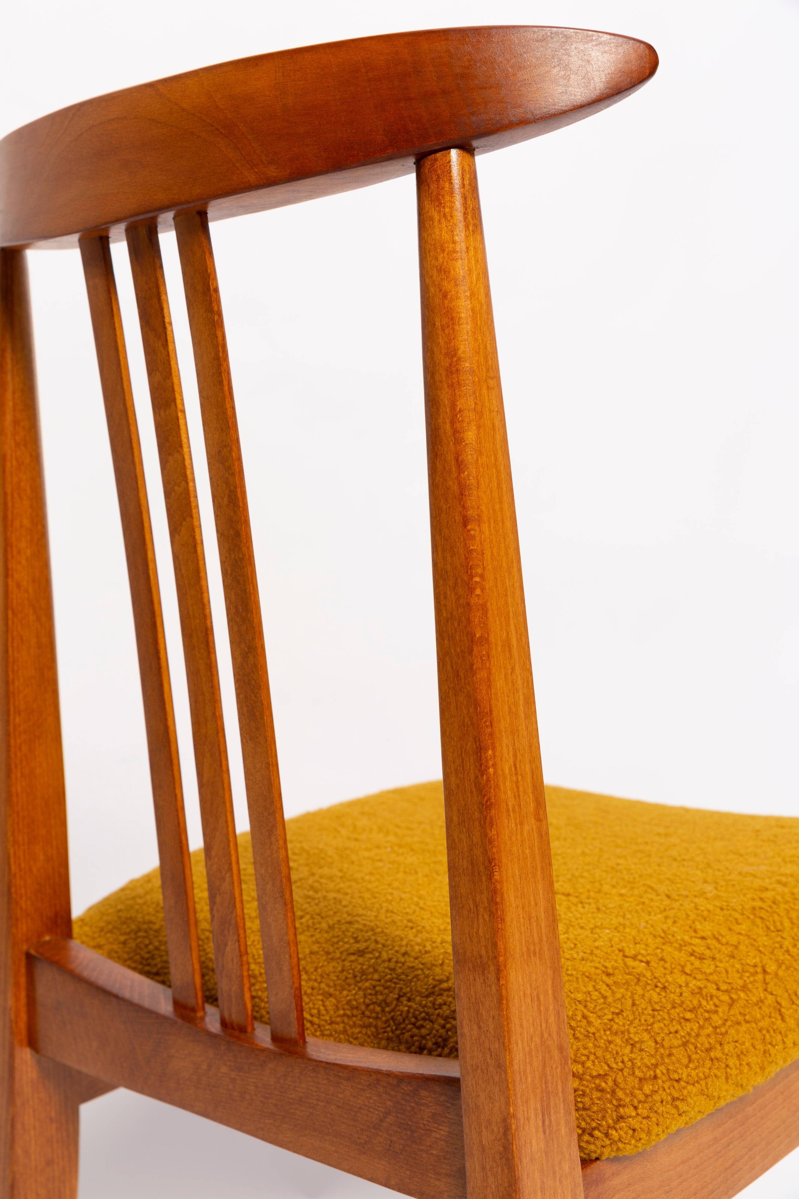 Ochre Bouclé Chair Mid-Century, Medium Wood, M. Zielinski, Europe 1960s