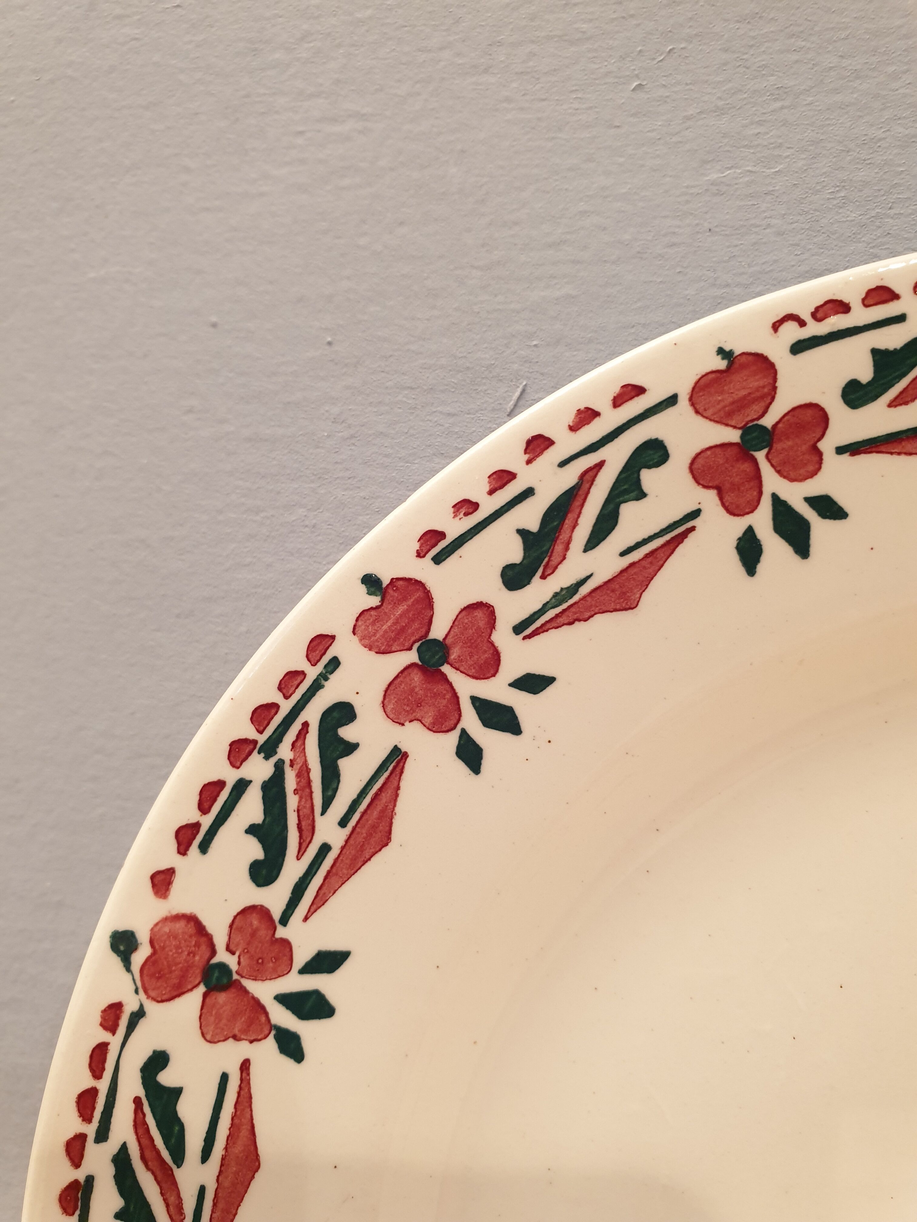 Set of 10 dessert plates