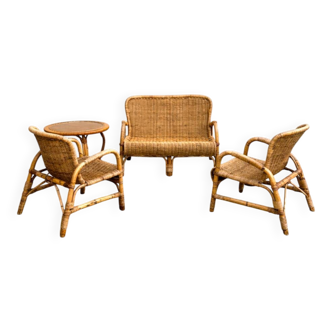 Vintage rattan garden furniture – complete set with sofa and armchairs.
