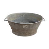 Oval zinc basin