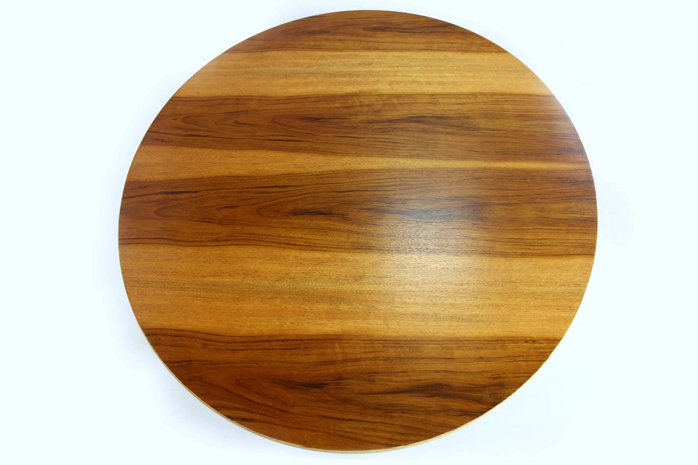 Mid-century modern round tulip dining table, restored by Drevotvar, 1960s.