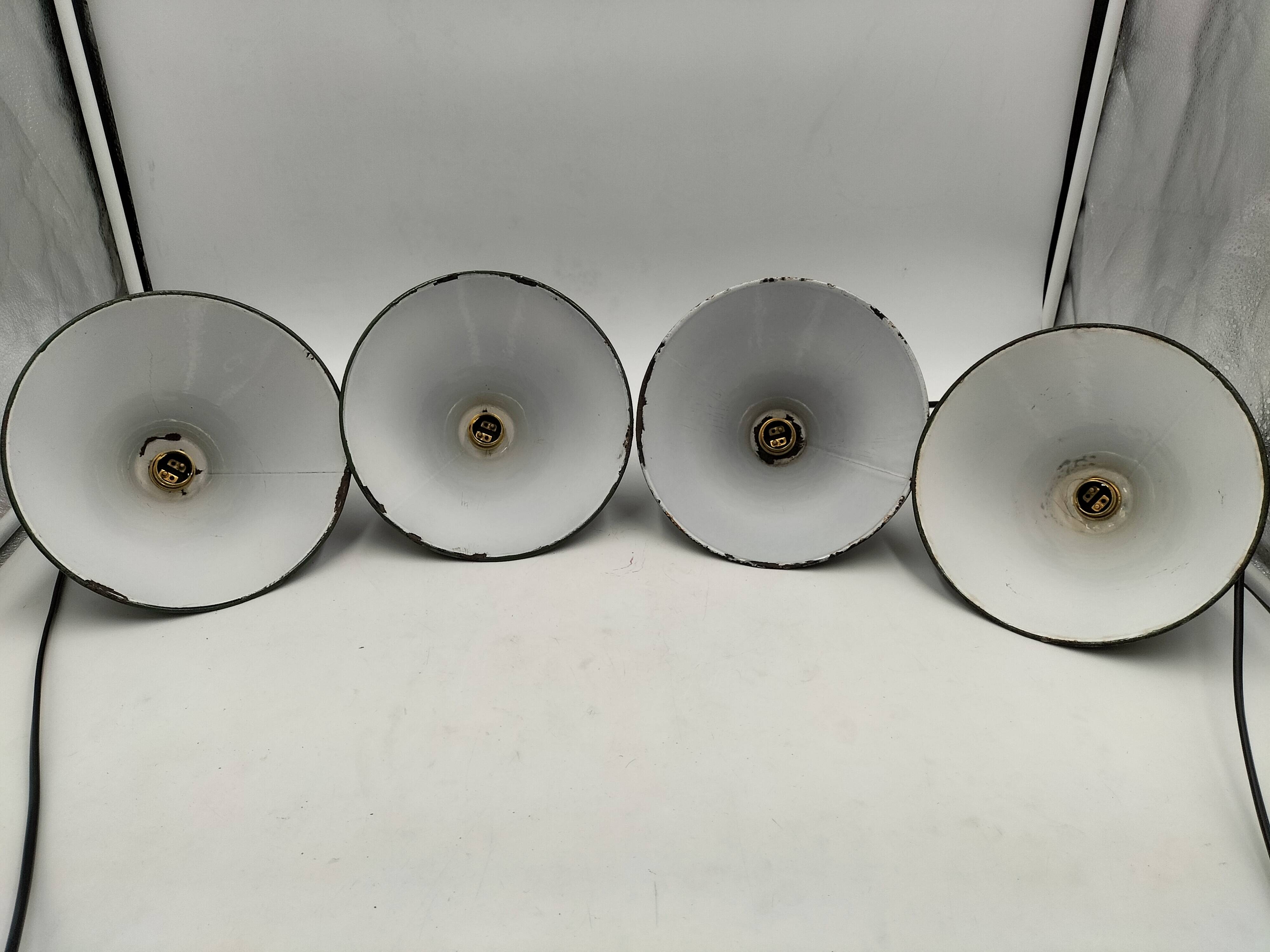 Enamelled sheet metal cone suspensions