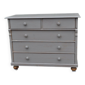 English pine chest of drawers