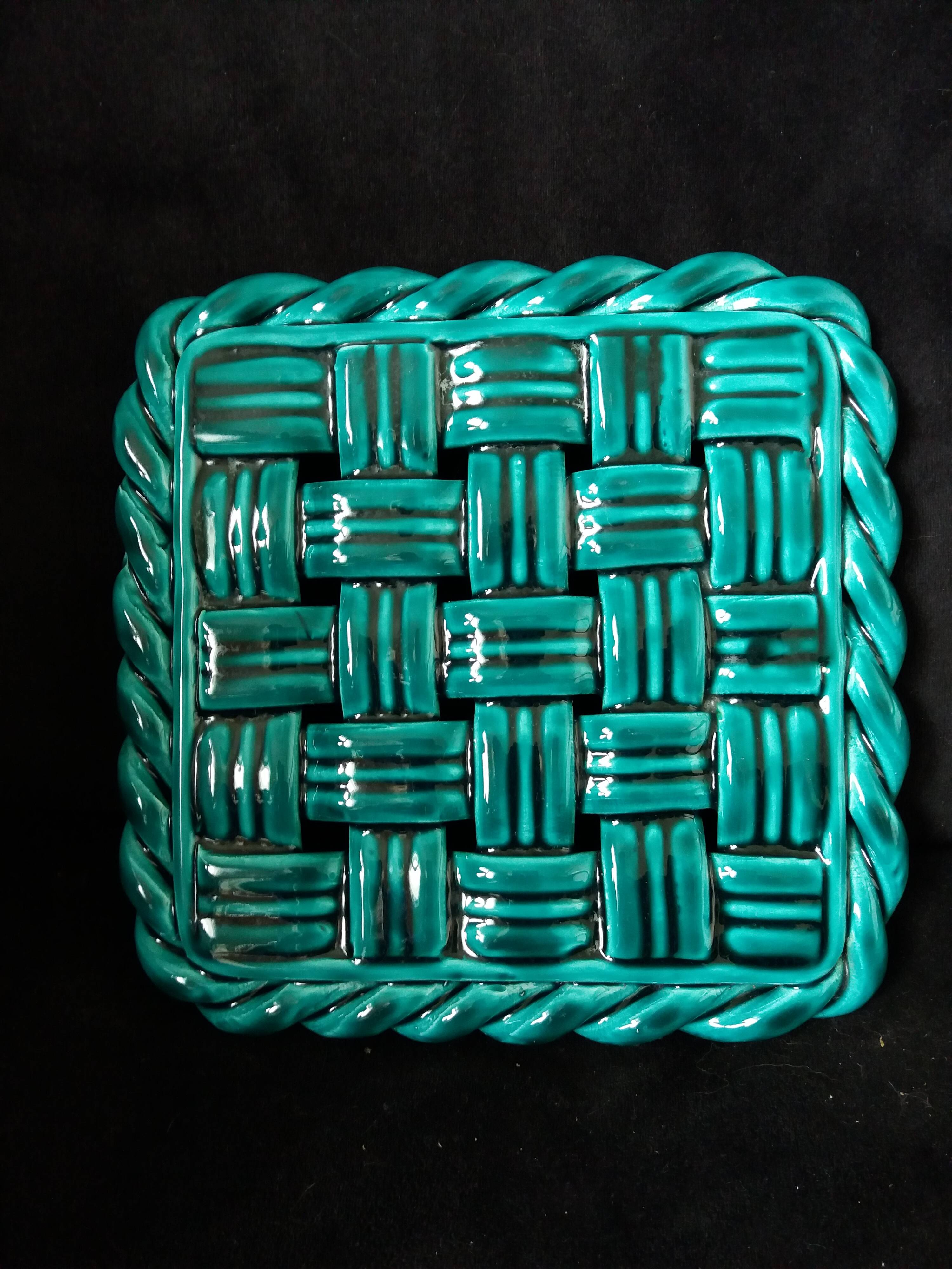 Emerald green braided slip trivet and bottle holder, knife holder