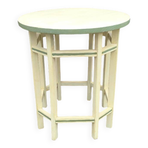 Guéridon patiné jaune