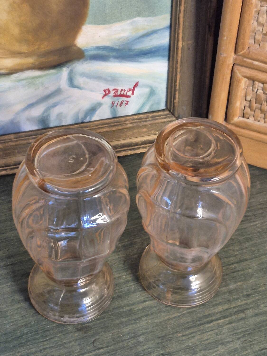Bulb vases