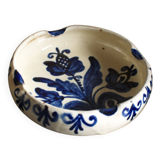 Romanian Korond ceramic ashtray