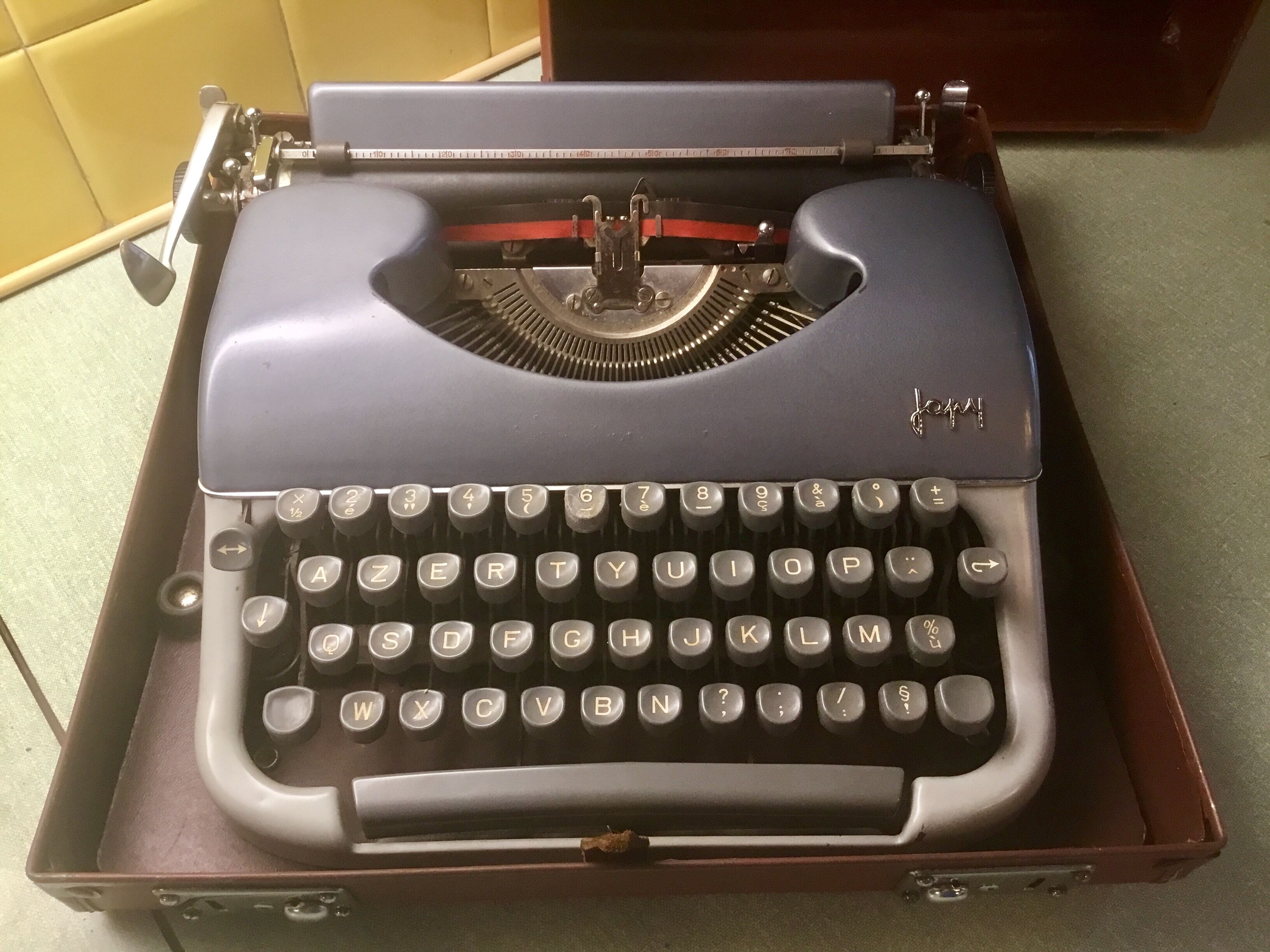 Machine a ecrire Japy vintage