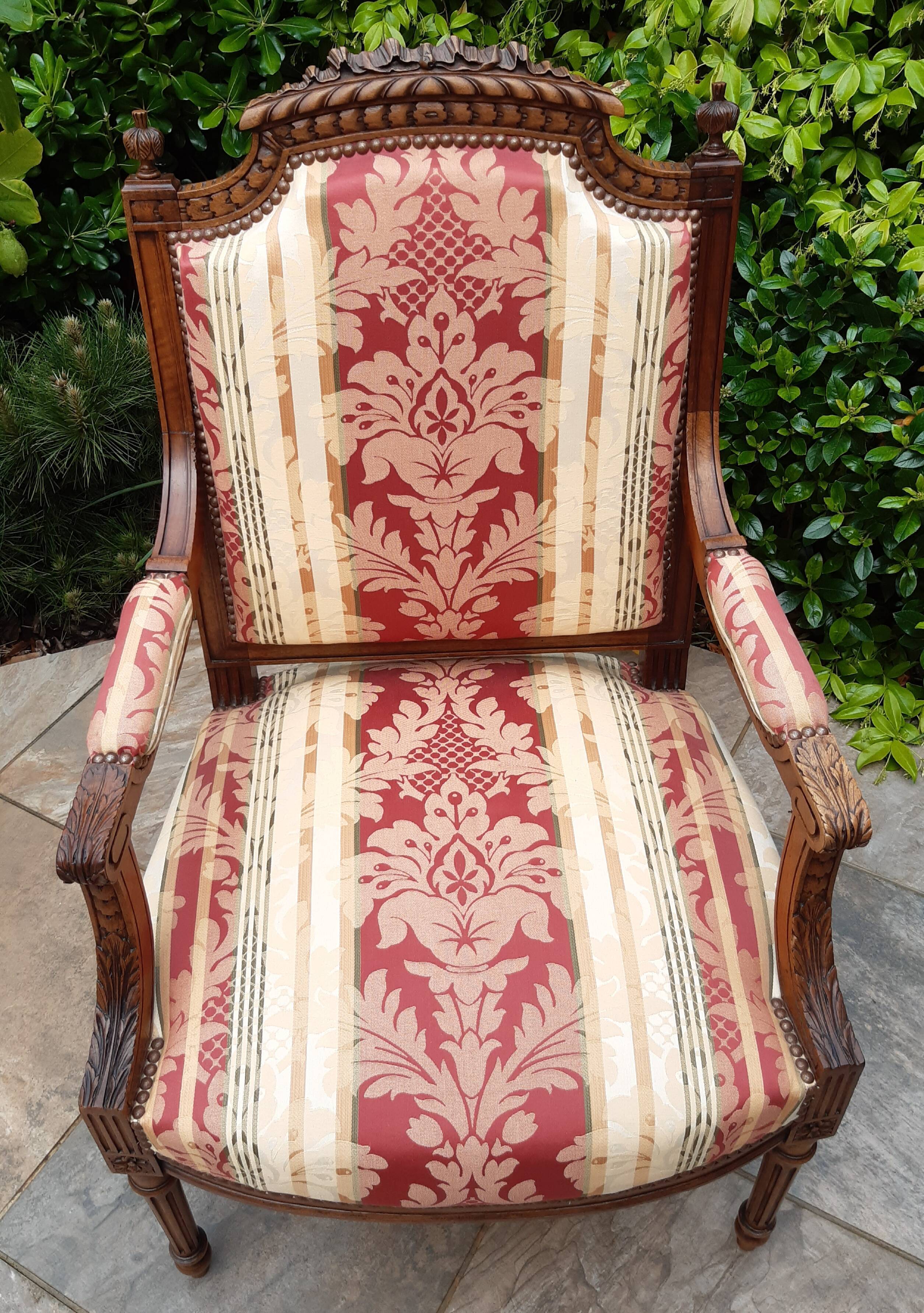 Walnut chair, LouisXVI style, late 19th