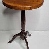Tripod wooden gueridon, wine table type, English style, 29 cm top.