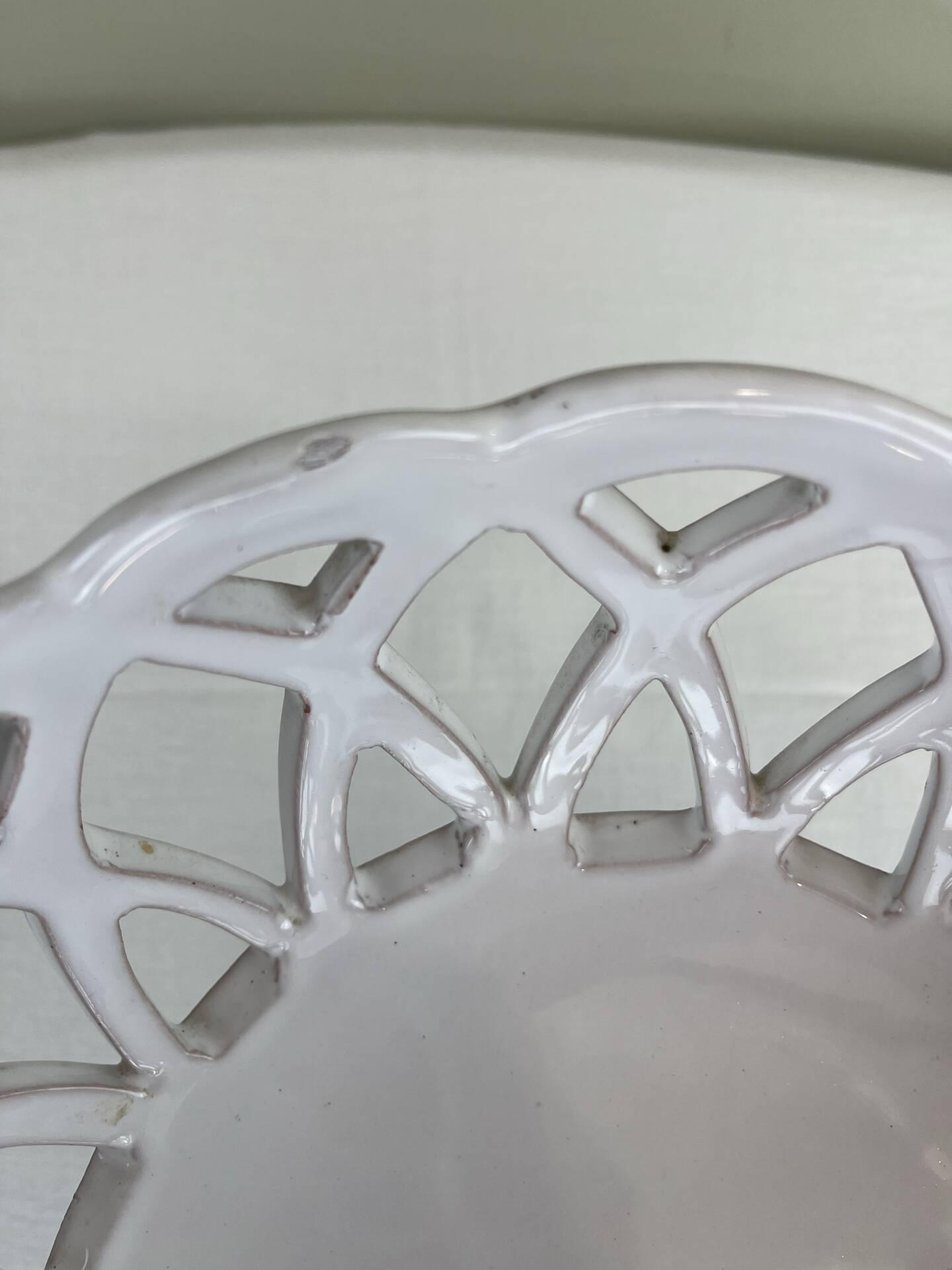 Openwork fruit bowl signed Lallier from Moustier