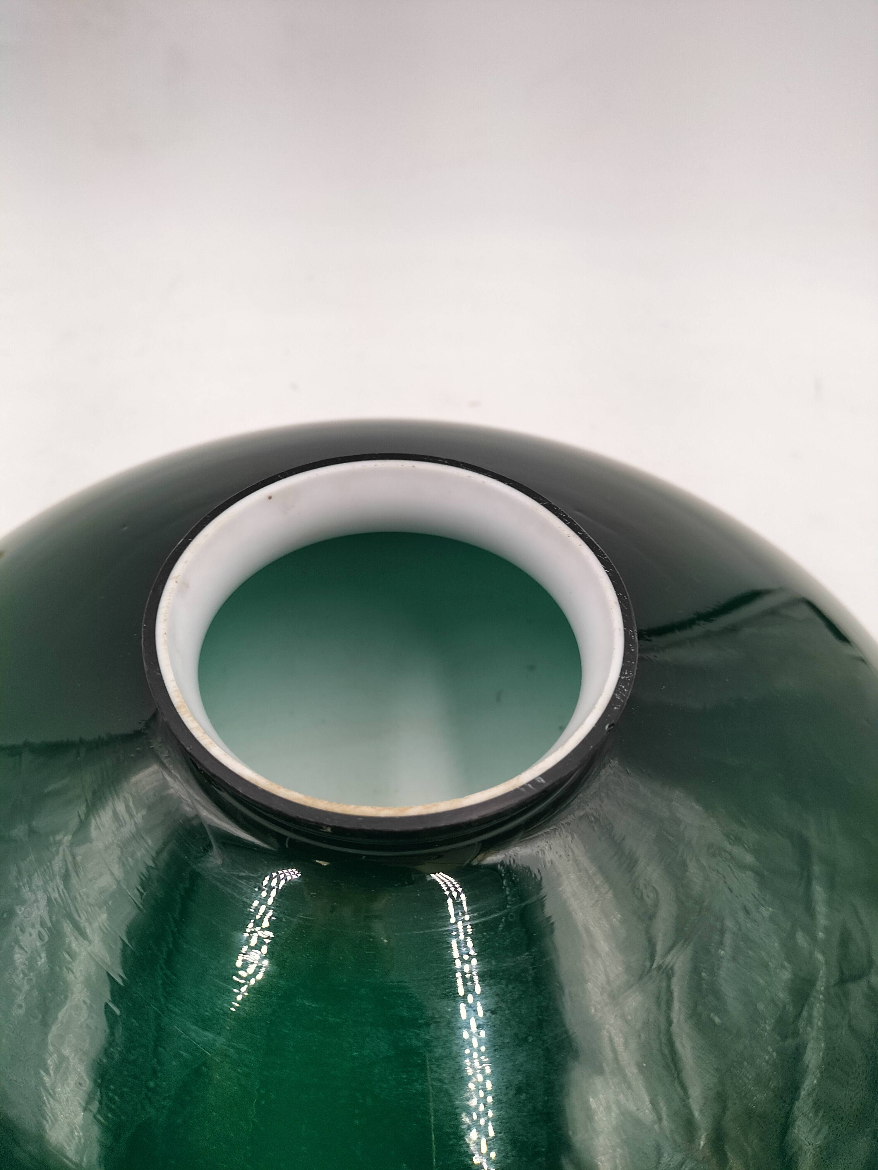 Green opaline suspension