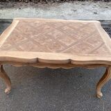 Louis XV extendable dining table, renovated, walnut, 250cm, 18th century.