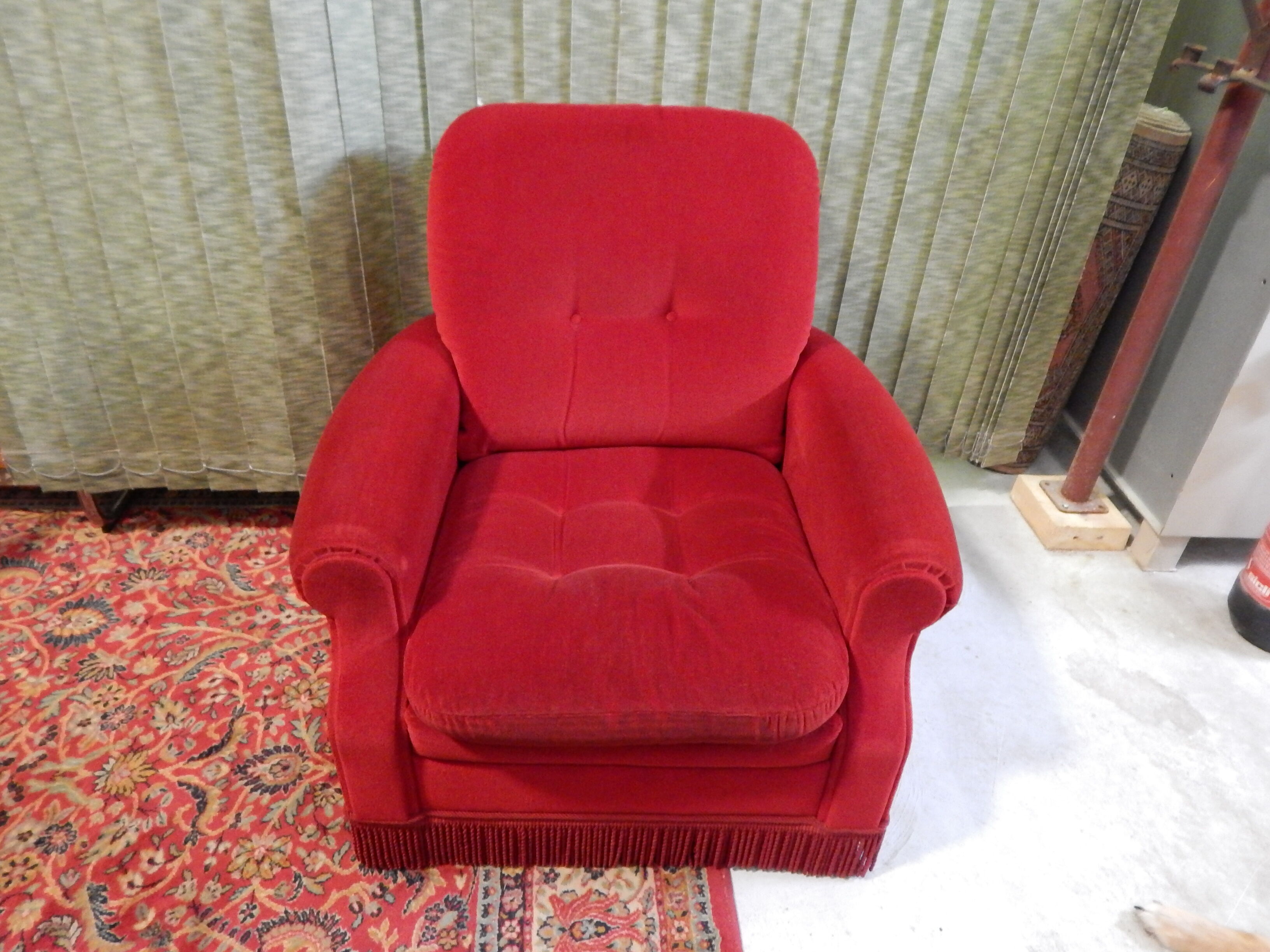Vintage velvet club chair 50/60