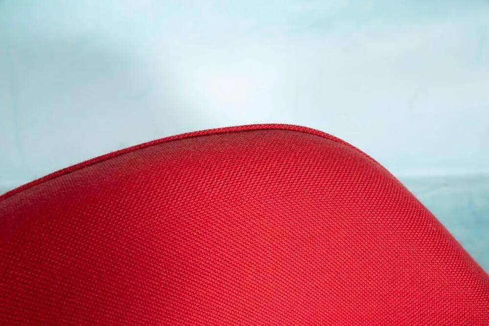 Knoll Saarinen executive chair from the 1960s space age.