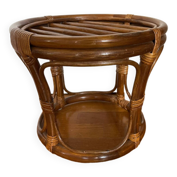 Rattan table