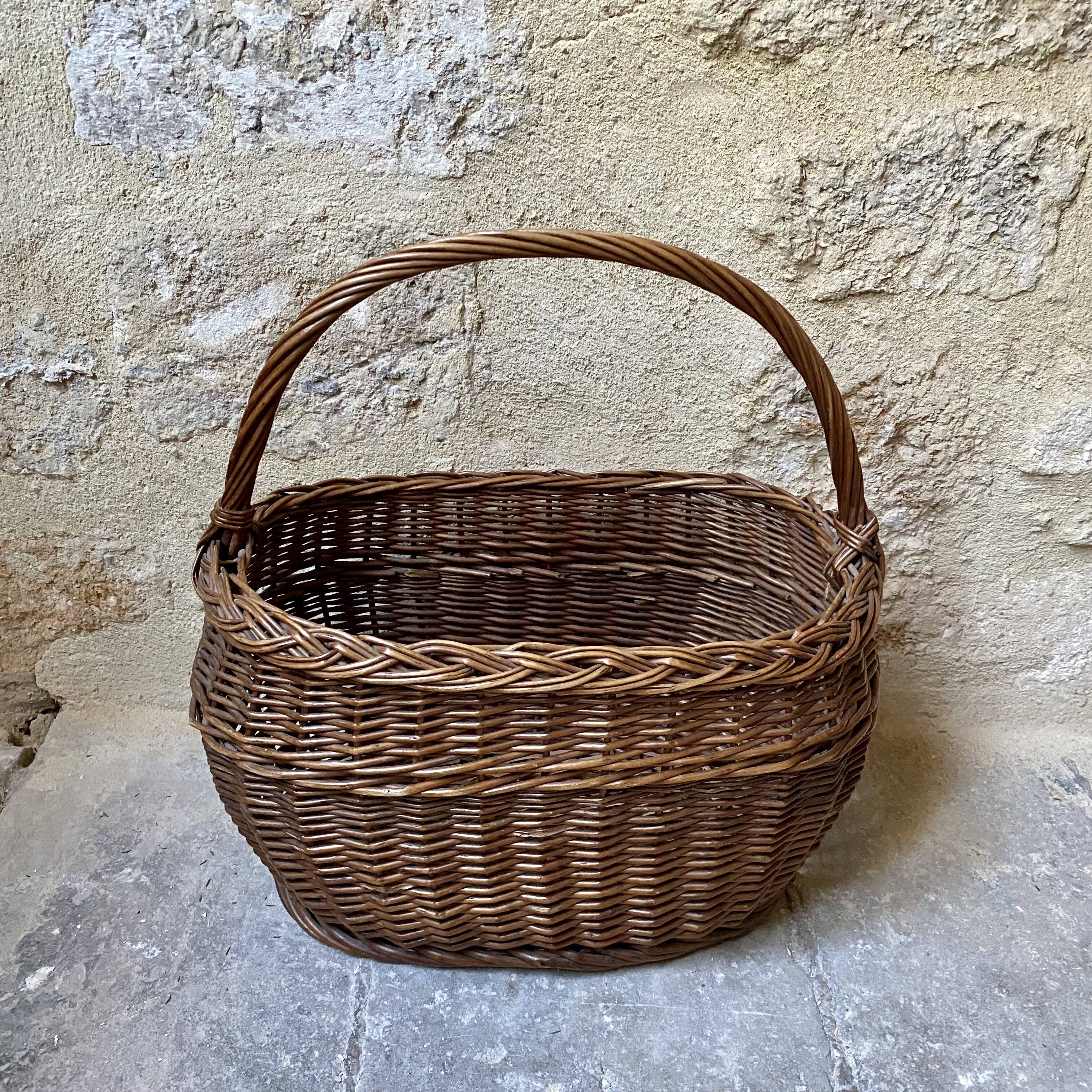 Wicker basket