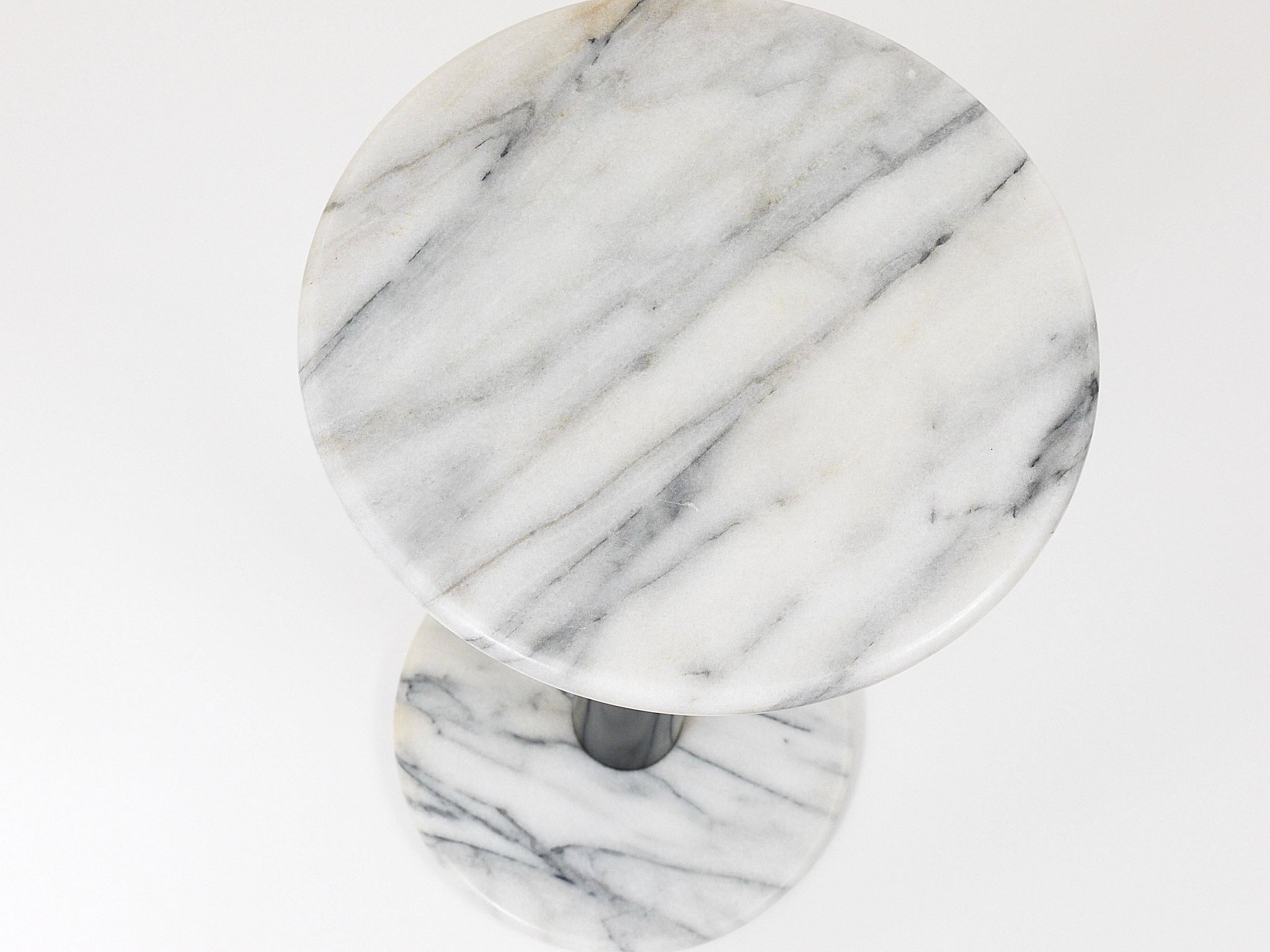 Postmodern pedestal table / plant stand in white Carrara marble, Italy, 1980s