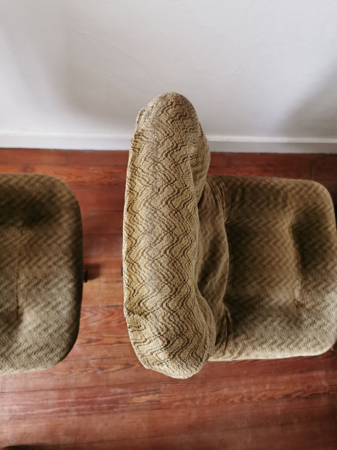 3 vintage swivel chairs