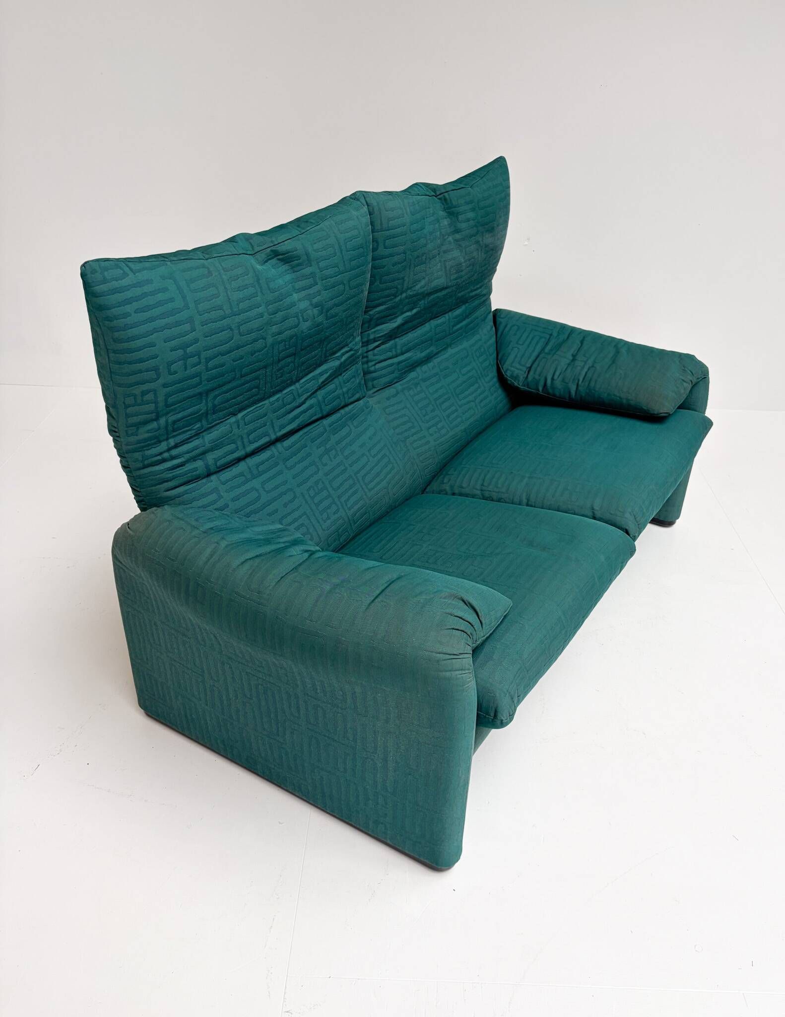 Maralunga sofa with footstool by Vico Magistretti for Cassina, 1970s